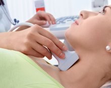 Воспаление щитовидной железы: сопровождающие симптомы и методы лечения